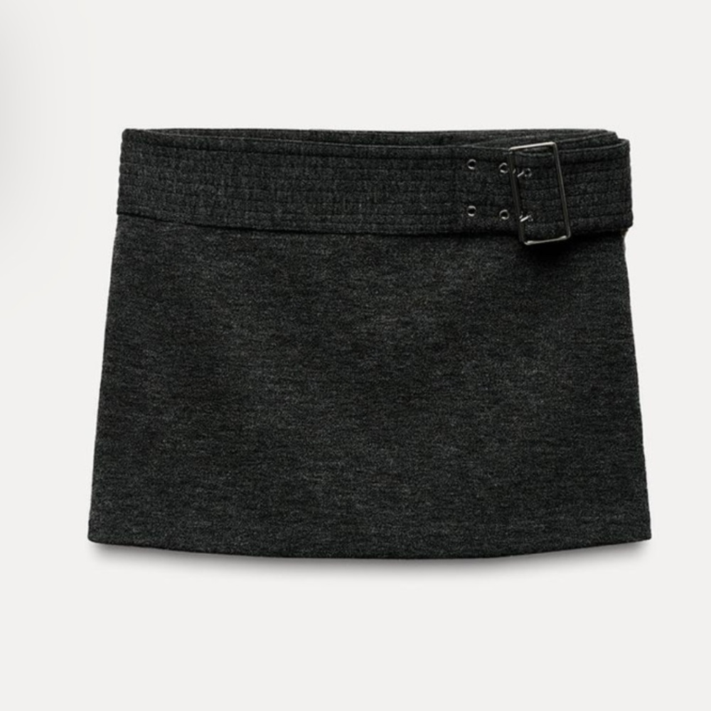 ZARA- NEW WITH TAGS BELTED MINI SKIRT
